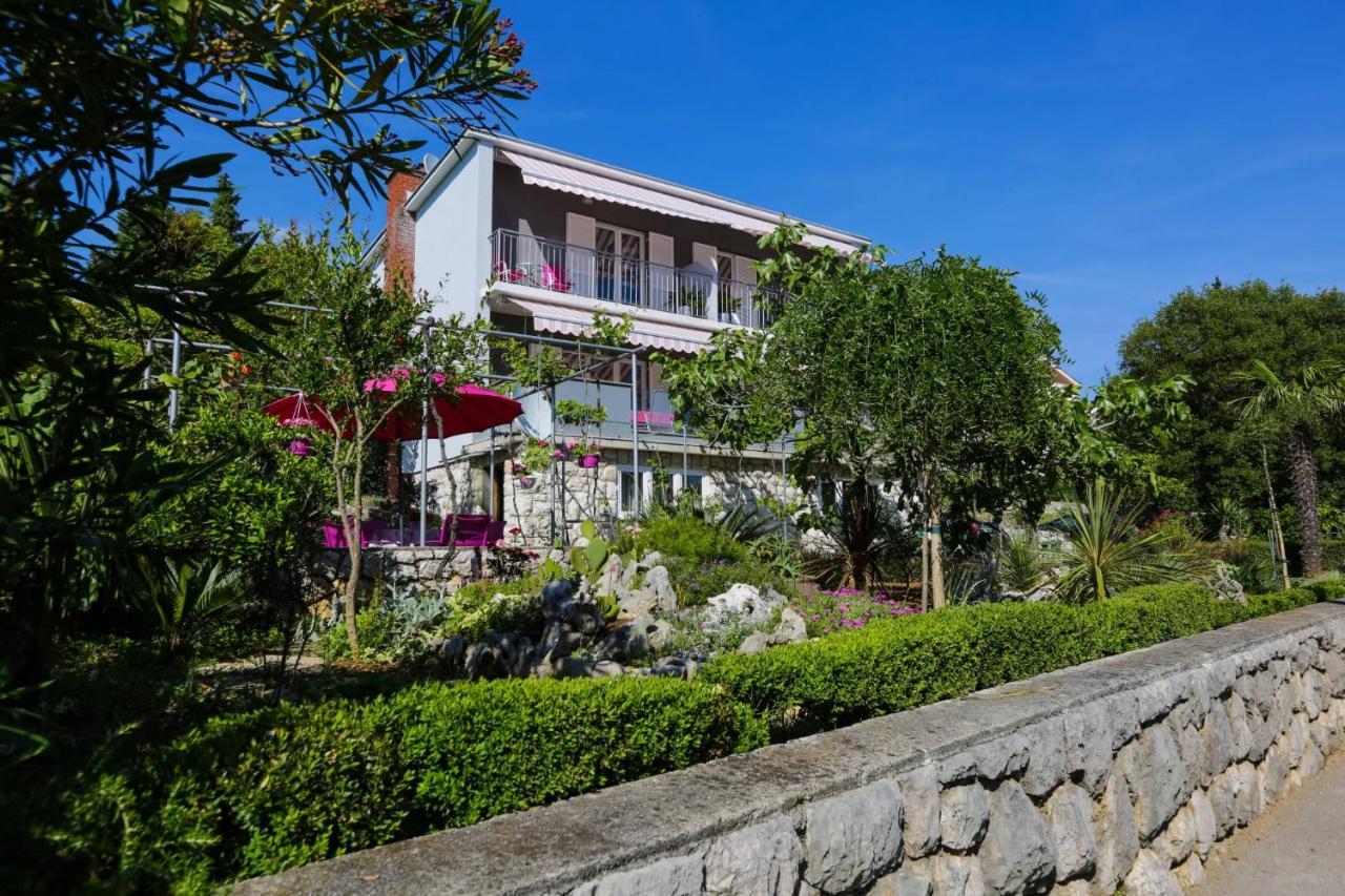 House Diana Hotel Dramalj Exterior photo